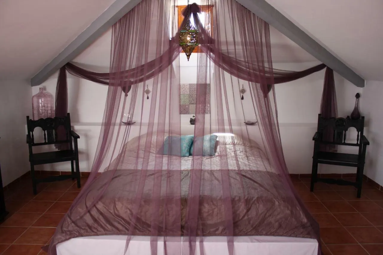 Boutique Bed & Breakfast Casa Utopia Alcaucín 0*,  España