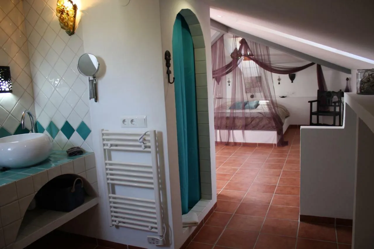 Boutique Bed & Breakfast Casa Utopia Alcaucín España